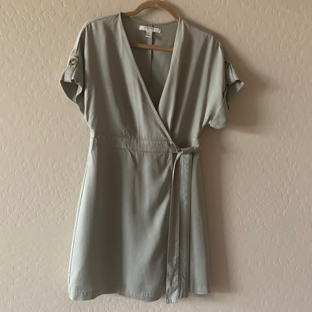 Forever 21 Cross Over Dress